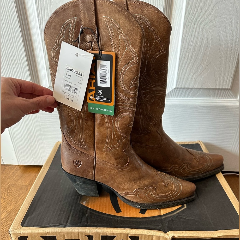 Ariat Tan Leather Cowboy Boots